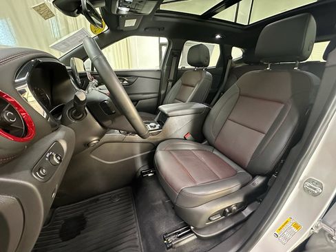 Certified 2025 Chevrolet Blazer RS w/ Enhanced Convenience Package image 24