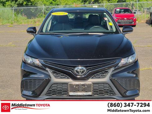 Certified 2024 Toyota Camry SE FWD image 8