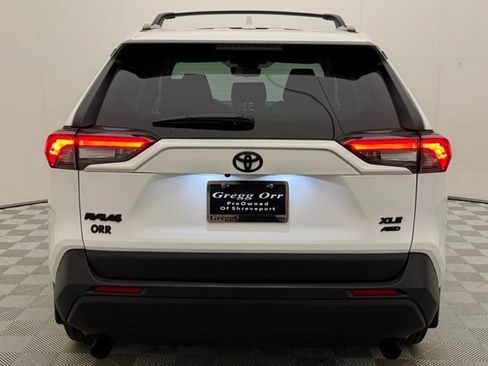 Used 2025 Toyota RAV4 XLE AWD/4WD image 13