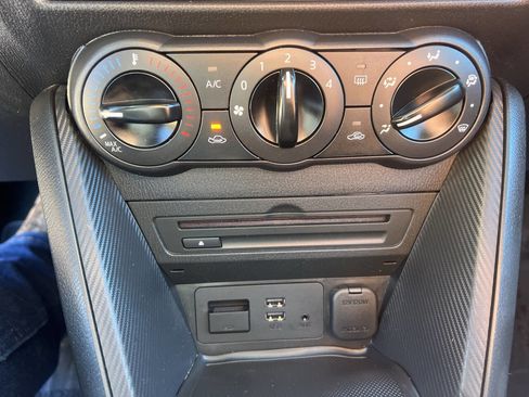 Used 2017 MAZDA CX-3 Sport image 24