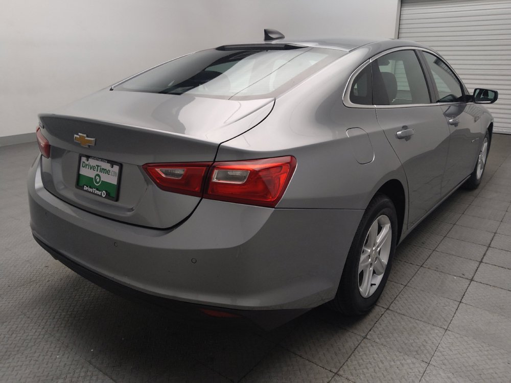 Used 2025 Chevrolet Malibu LS FWD image 9