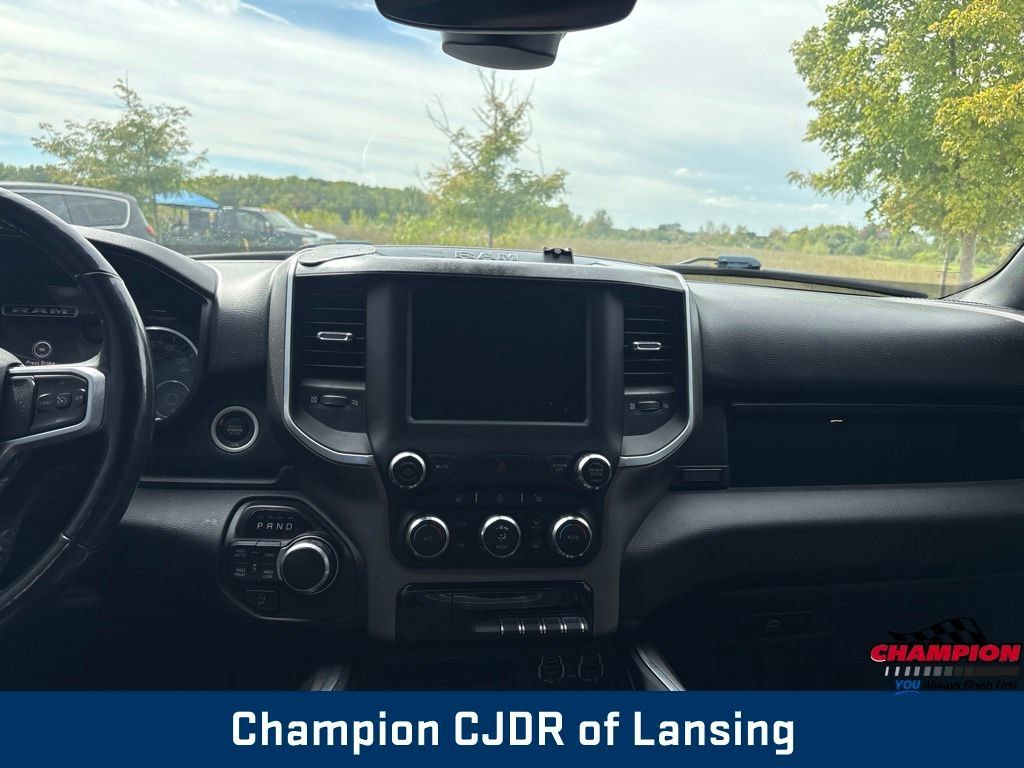 Used 2020 RAM 1500 Big Horn AWD/4WD image 3