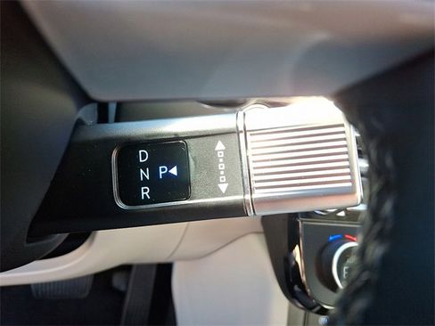 New 2026 Hyundai Tucson Limited image 8