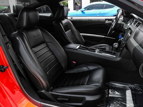Used 2011 Ford Mustang GT Premium w/ 402A Rapid Spec Order Code RWD image 23