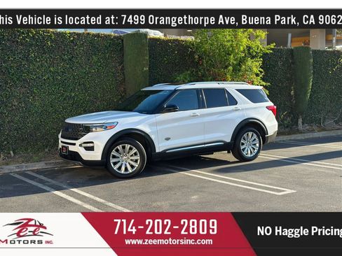 Used 2021 Ford Explorer King Ranch w/ Premium Technology Package image 12