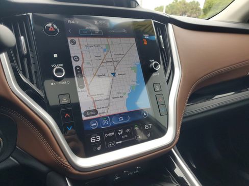 Used 2021 Subaru Outback Touring image 26