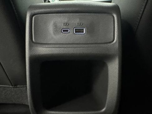 New 2026 Chevrolet Trax LT w/ Midnight Edition FWD image 25