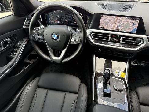 Used 2019 BMW 330i Sedan w/ Convenience Package RWD image 22