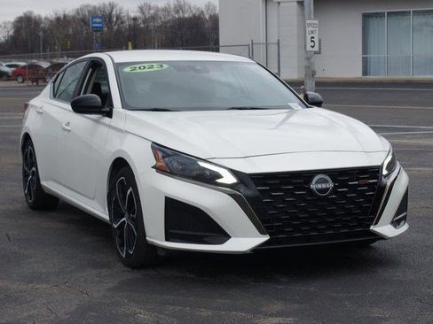 Used 2023 Nissan Altima 2.5 SR image 22