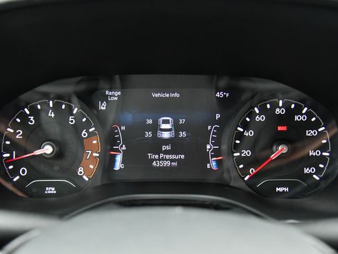 Used 2023 Jeep Compass Sport image 31