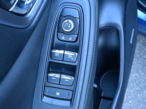 Used 2023 Subaru Forester Touring image 15