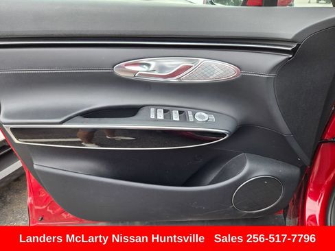 Used 2025 Genesis GV70 2.5T AWD/4WD image 21