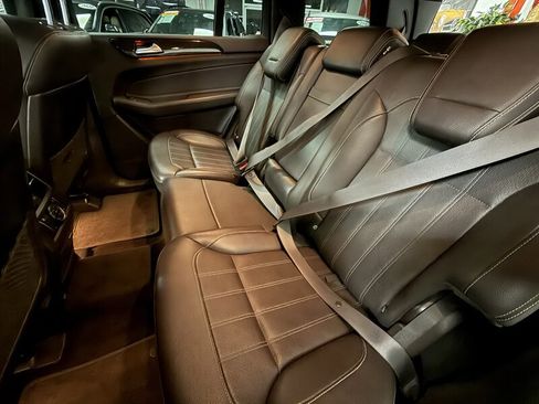 Used 2018 Mercedes-Benz GLS 450 4MATIC w/ Premium Package image 18