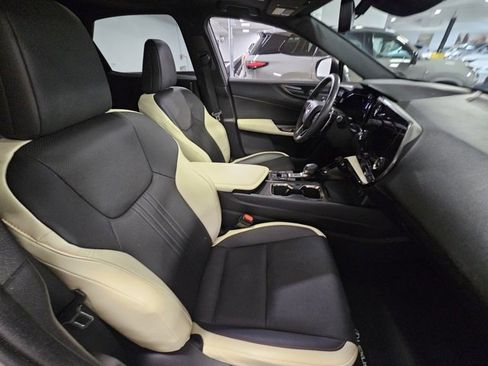 Used 2022 Lexus NX 350 AWD image 18