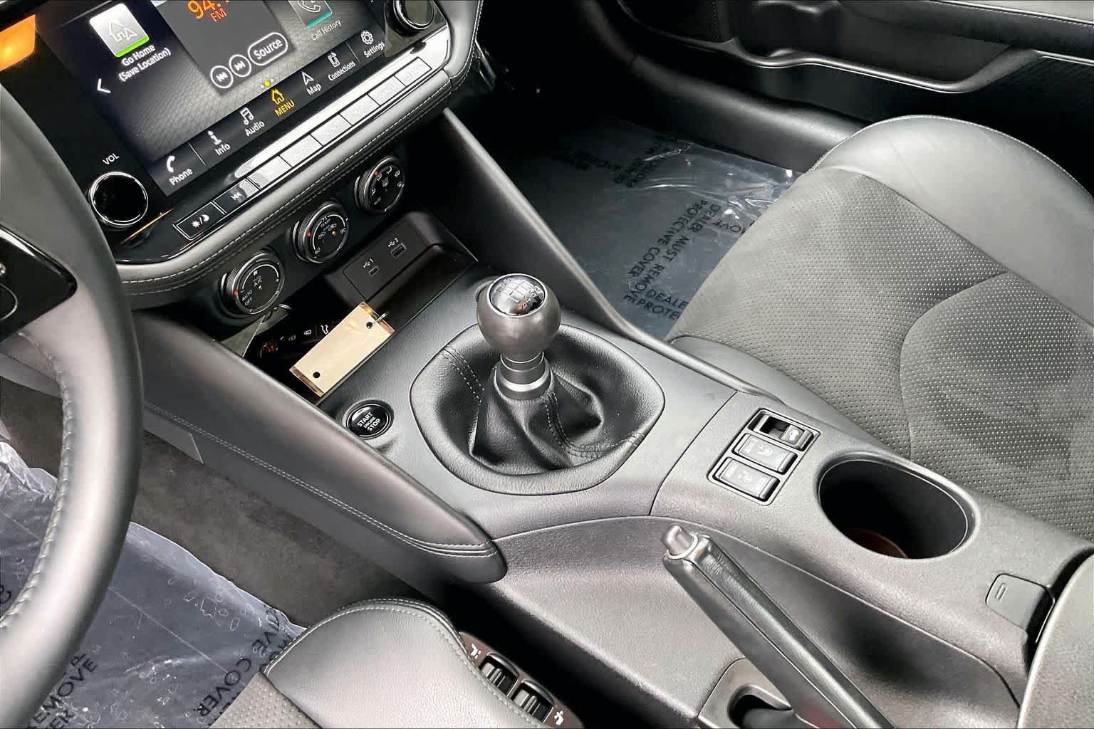 Used 2024 Nissan Z Performance w/ Floor Mat Package RWD image 15