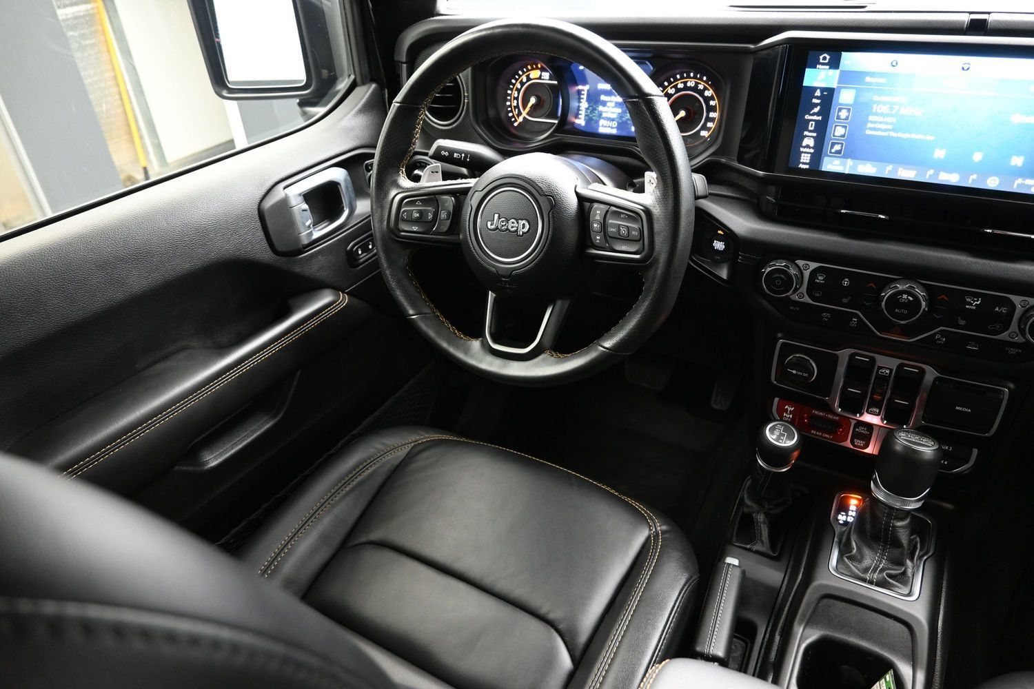 Used 2024 Jeep Wrangler Unlimited Rubicon 392 AWD/4WD image 24