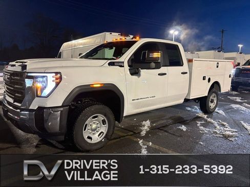 New 2025 GMC Sierra 2500 Pro w/ Convenience Package AWD/4WD image 1