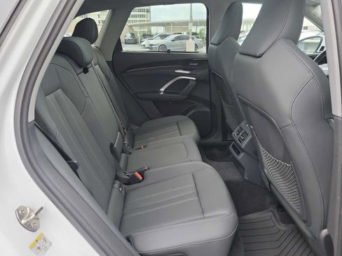 Certified 2025 Audi Q5 Premium Plus w/ Premium Plus AWD/4WD image 19