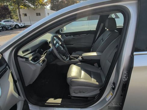 Used 2016 Cadillac XTS Luxury w/ Driver Awareness Package FWD image 9