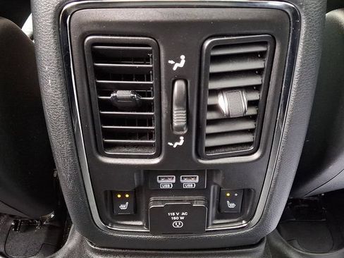Used 2018 Jeep Grand Cherokee Limited w/ Luxury Group II AWD/4WD image 14