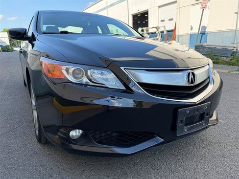 Used 2013 Acura ILX w/ Premium Package FWD image 24