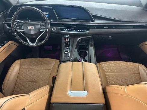 Used 2021 Cadillac Escalade Sport RWD image 28