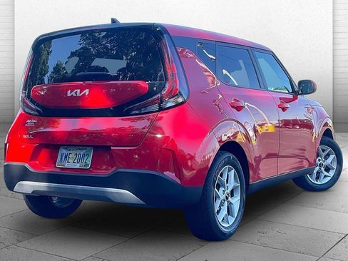 Used 2025 Kia Soul LX w/ LX Technology Package FWD image 15