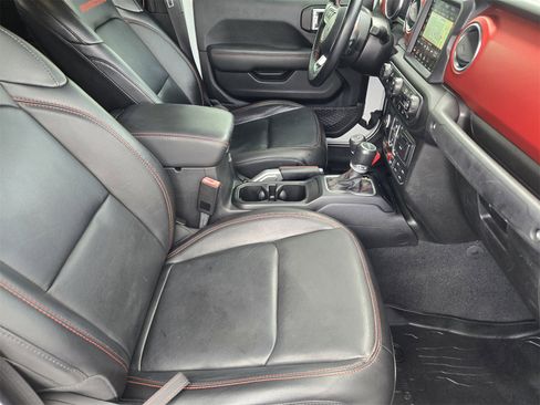 Used 2020 Jeep Gladiator Rubicon image 12