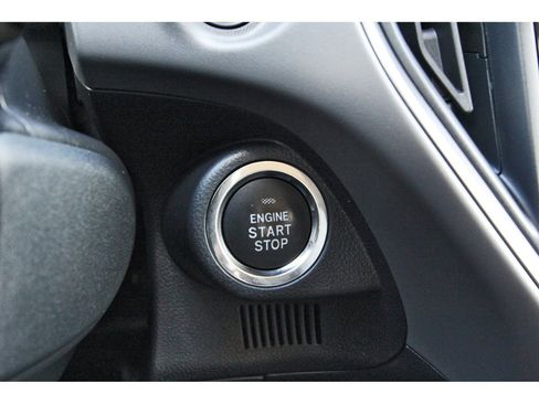 Certified 2024 Subaru Crosstrek 2.0i Premium image 19