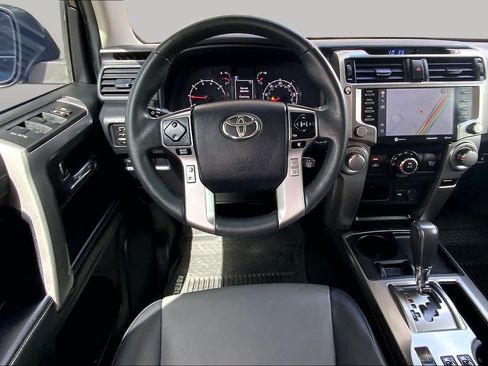Used 2021 Toyota 4Runner SR5 Premium w/ Moonroof Package RWD image 6