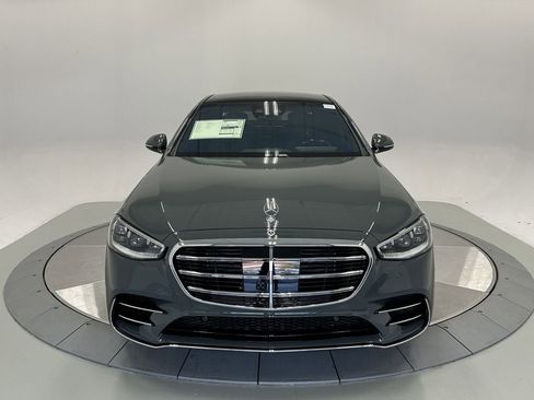 New 2026 Mercedes-Benz S 580 4MATIC Sedan image 2
