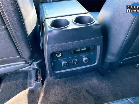 Used 2016 Ford Expedition EL XLT image 32