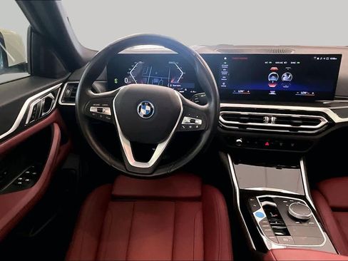 Used 2023 BMW i4 eDrive35 RWD image 5