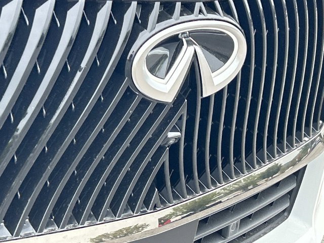 New 2027 INFINITI QX80 Autograph w/ Premium Cargo Package AWD/4WD image 11