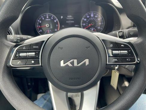 Used 2022 Kia Forte Sedan FWD image 14