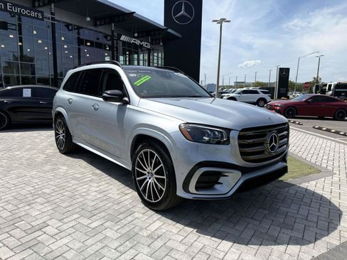 Certified 2026 Mercedes-Benz GLS 450 4MATIC image 7