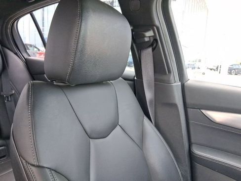 Used 2024 Cadillac CT5 Luxury RWD image 17