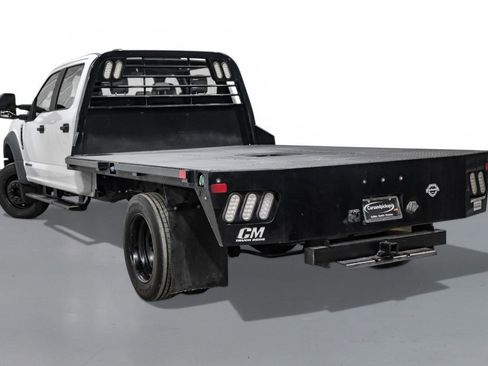 Used 2021 Ford F550 4x4 Crew Cab Super Duty w/ Power Equipment Group image 8