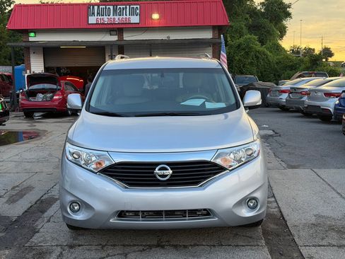 Used 2011 Nissan Quest SL FWD image 2