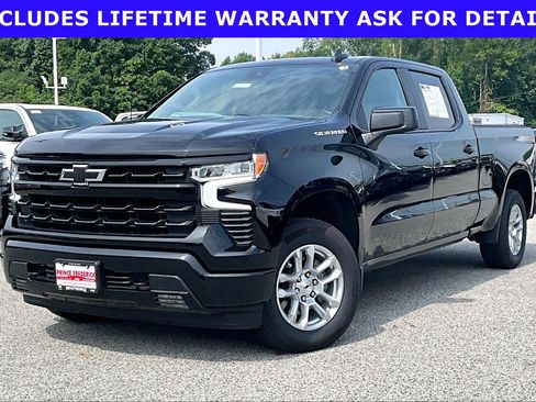 Used 2025 Chevrolet Silverado 1500 RST w/ Convenience Package II AWD/4WD image 3
