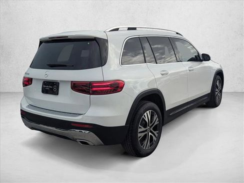 New 2026 Mercedes-Benz GLB 250 image 2