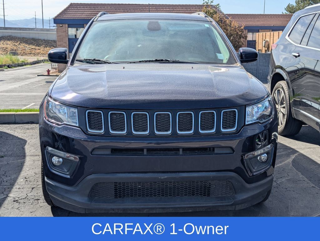Used 2021 Jeep Compass Latitude w/ Sun and Sound Group FWD image 2