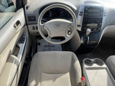 Used 2007 Toyota Sienna LE image 17