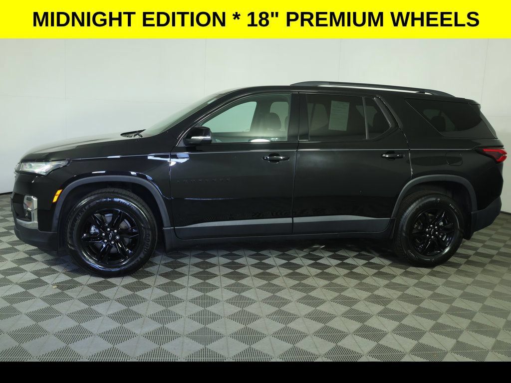 Used 2023 Chevrolet Traverse LT FWD image 4