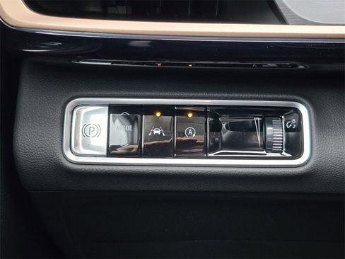 New 2026 Buick Envision Sport Touring image 17