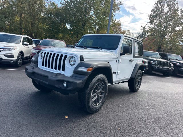Used 2024 Jeep Wrangler Sport AWD/4WD image 20
