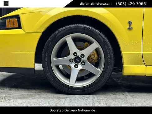 Used 2003 Ford Mustang Cobra RWD image 31