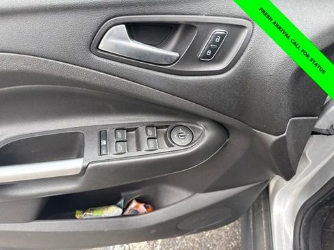Used 2015 Ford C-MAX Energi SEL w/ Equipment Group 303A FWD image 16