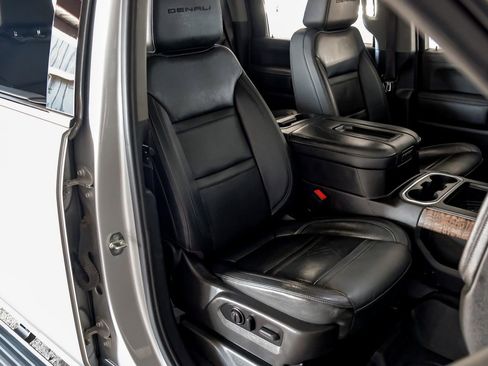 Used 2022 GMC Sierra 2500 Denali w/ Denali Ultimate Package image 29