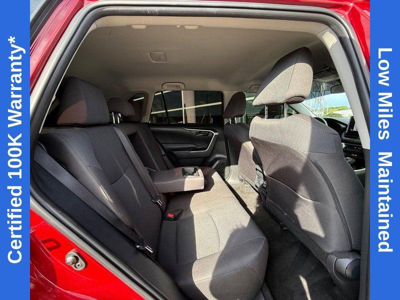 Used 2024 Toyota RAV4 LE FWD image 11